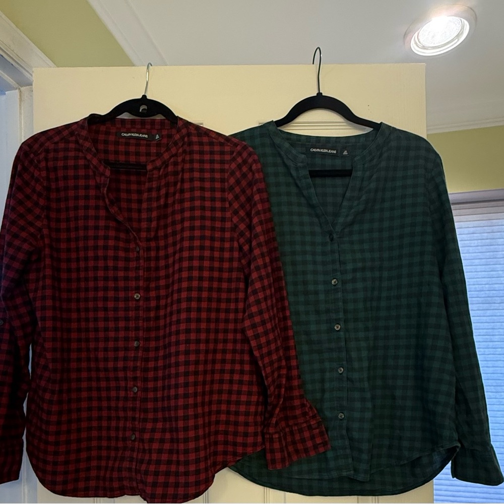 Calvin Klein Women's Red and Green Plaid Button Down Shirts